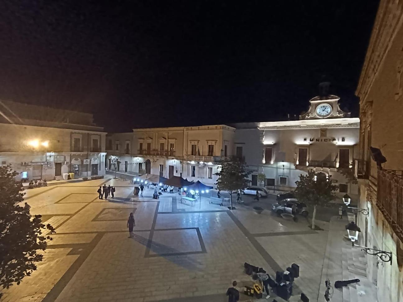 La Piazza Villa San Giorgio Ionico Exterior foto