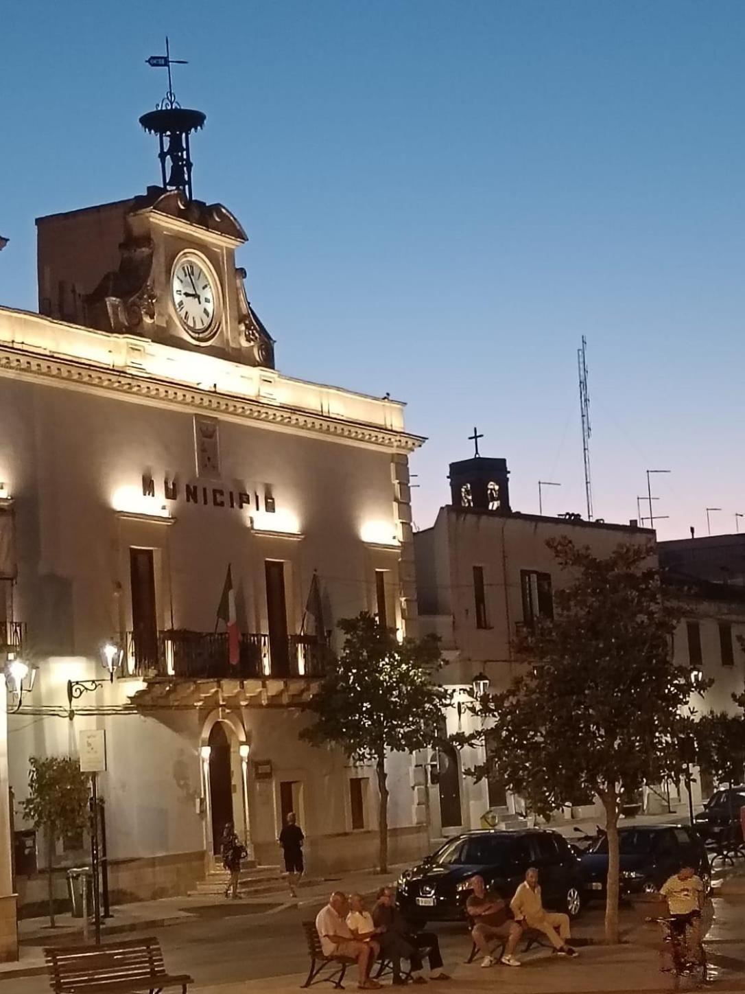 La Piazza Villa San Giorgio Ionico Exterior foto